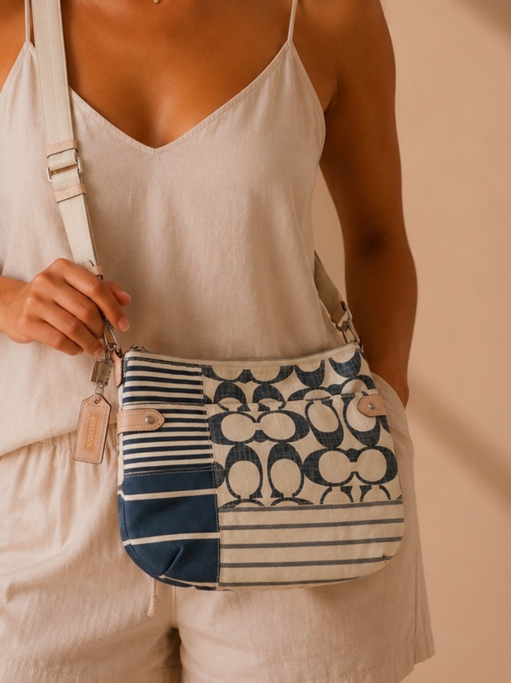 Vintage Coach Patchwork Signature Canvas Crossbody Bag Navy White Leather